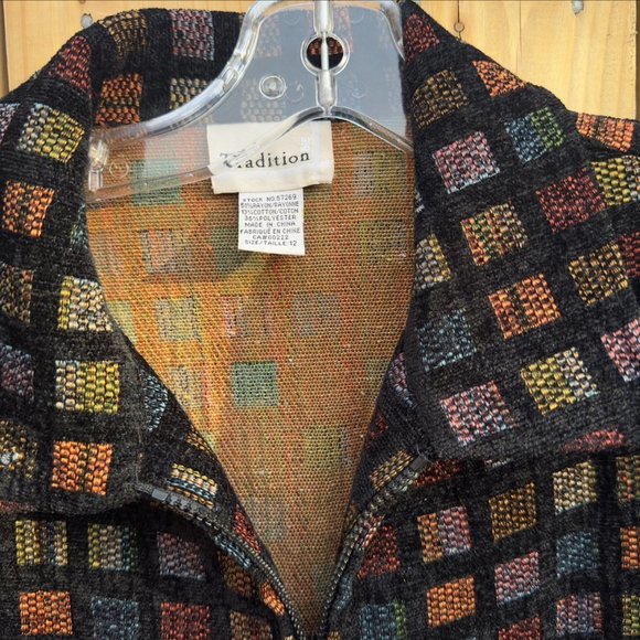 Vintage Pattern Shacket - Picture 4 of 6